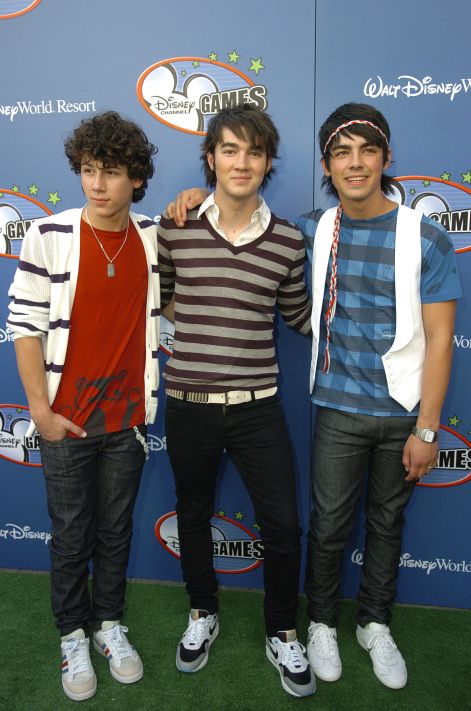 09-jonas-brothers-080807.jpg